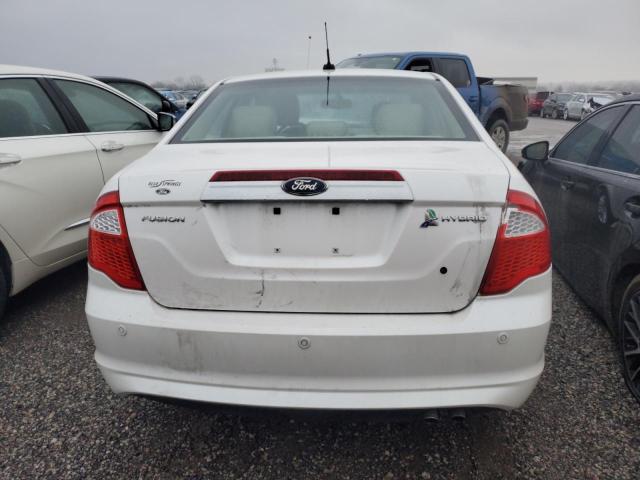 3FADP0L38BR124058 - 2011 FORD FUSION HYBRID WHITE photo 6