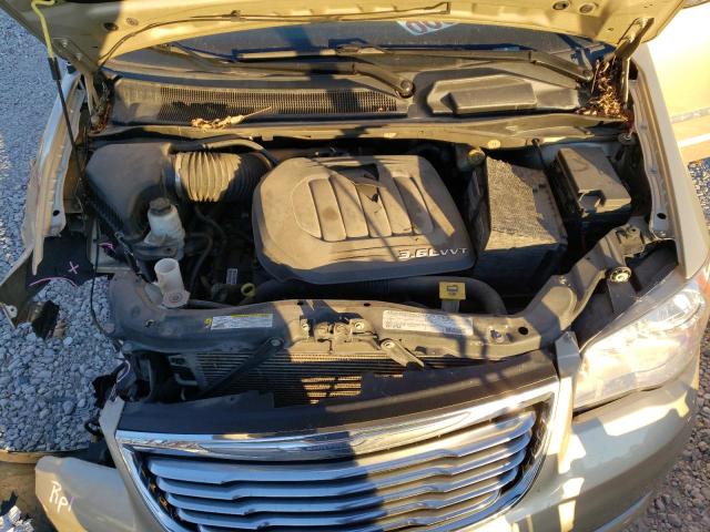 2A4RR8DG0BR798506 - 2011 CHRYSLER TOWN & COU TOURING L GOLD photo 12