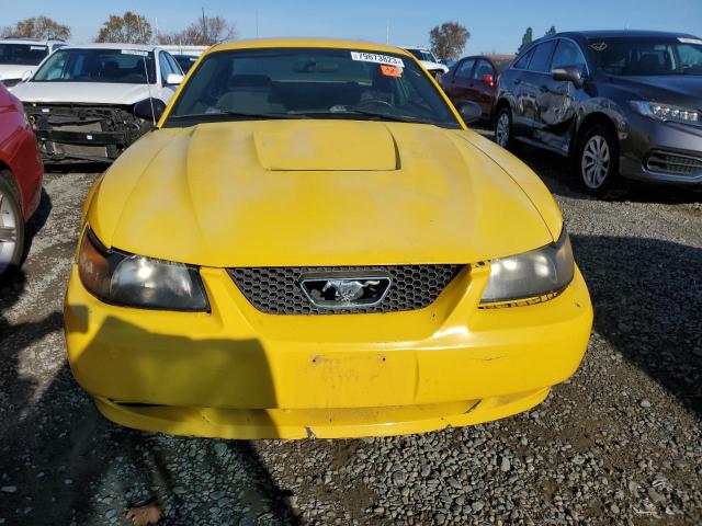 1FAFP406X4F133892 - 2004 FORD MUSTANG YELLOW photo 5