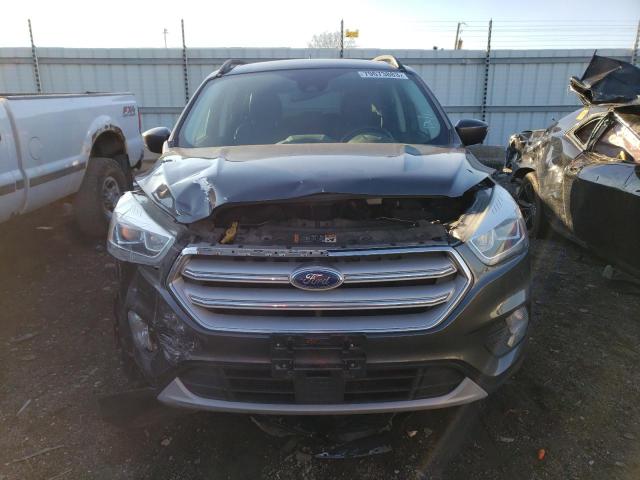 1FMCU0HDXJUB27434 - 2018 FORD ESCAPE SEL GRAY photo 5