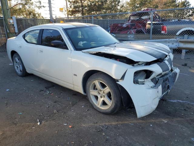 2B3KA43G98H270231 - 2008 DODGE CHARGER WHITE photo 4