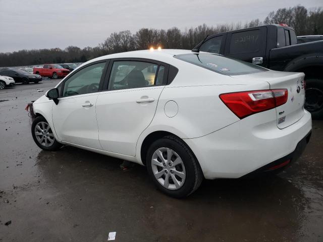 KNADM4A33F6443588 - 2015 KIA RIO LX WHITE photo 2