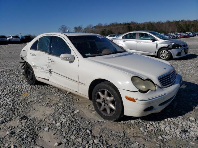 WDBRF61J92F206450 - 2002 MERCEDES-BENZ C 240 WHITE photo 4