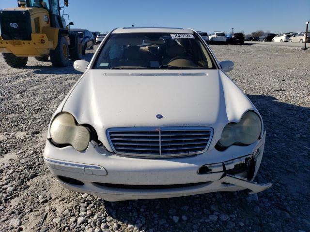 WDBRF61J92F206450 - 2002 MERCEDES-BENZ C 240 WHITE photo 5