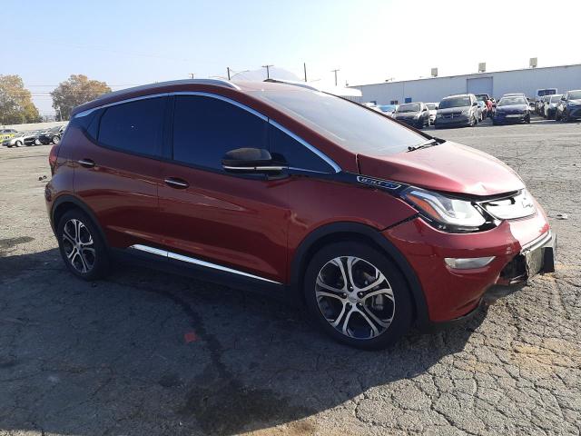 1G1FX6S03H4182439 - 2017 CHEVROLET BOLT EV PREMIER RED photo 4