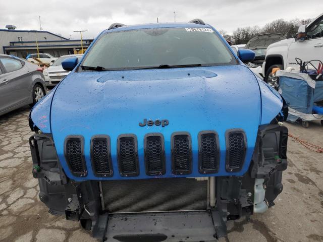 1C4PJLCB3JD595608 - 2018 JEEP CHEROKEE LATITUDE BLUE photo 5