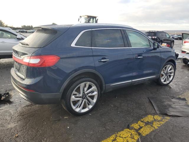 2LMPJ8LPXJBL18338 - 2018 LINCOLN MKX RESERVE BLUE photo 3