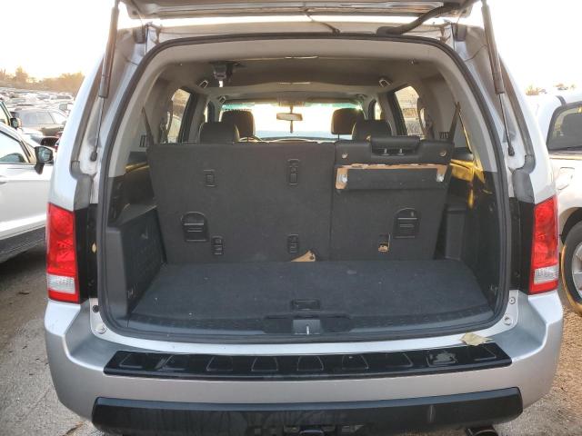 5FNYF4H59BB104855 - 2011 HONDA PILOT EXL SILVER photo 6