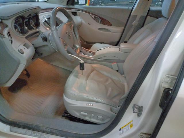 1G4GC5E32DF221006 - 2013 BUICK LACROSSE WHITE photo 7