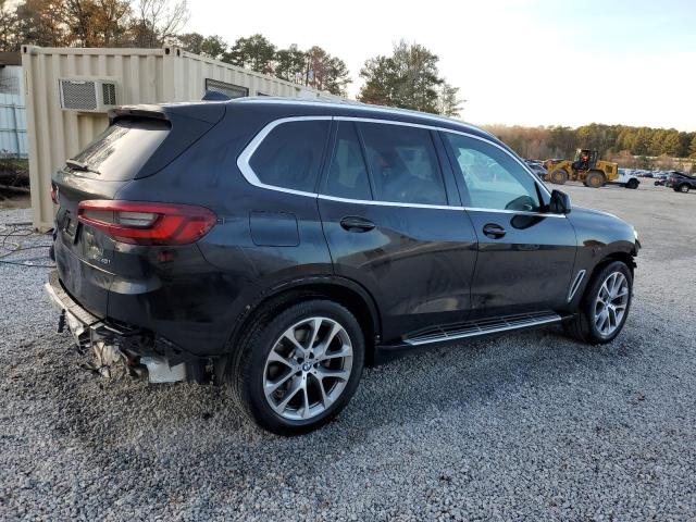 5UXCR6C05P9P51178 - 2023 BMW X5 XDRIVE40I BLACK photo 3