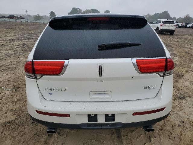 2LMDJ6JK5DBL49161 - 2013 LINCOLN MKX WHITE photo 6