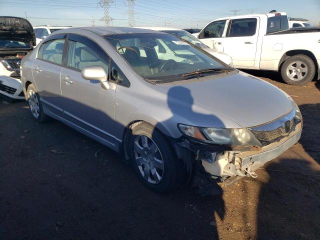 1HGFA16599L018641 - 2009 HONDA CIVIC LX SILVER photo 4