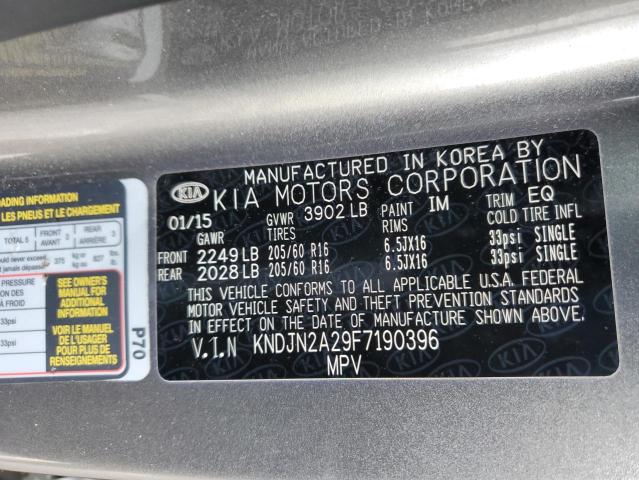 KNDJN2A29F7190396 - 2015 KIA SOUL GRAY photo 13