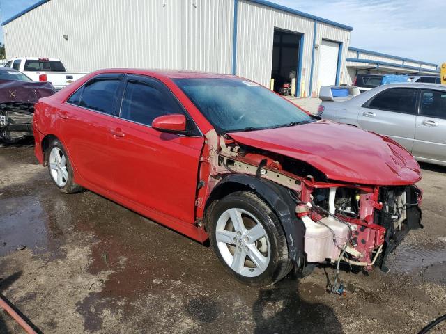 4T1BF1FKXEU867794 - 2014 TOYOTA CAMRY L RED photo 4