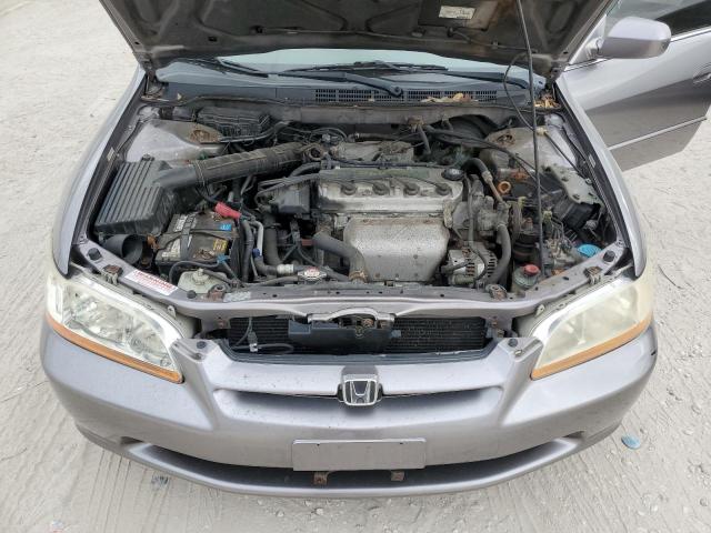 JHMCG6679YC029389 - 2000 HONDA ACCORD EX SILVER photo 11