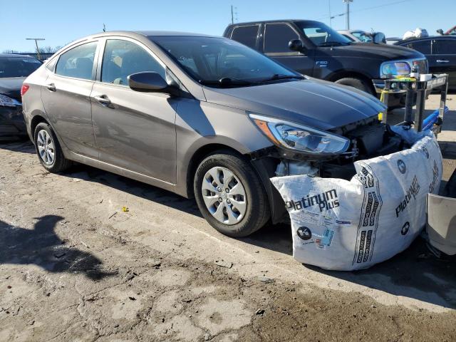 KMHCT4AE2HU381341 - 2017 HYUNDAI ACCENT SE SILVER photo 4