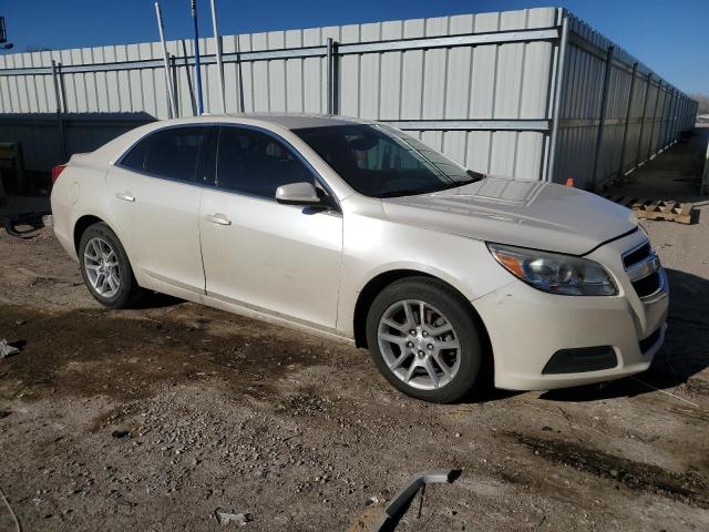 1G11D5SR7DF139359 - 2013 CHEVROLET MALIBU 1LT WHITE photo 4