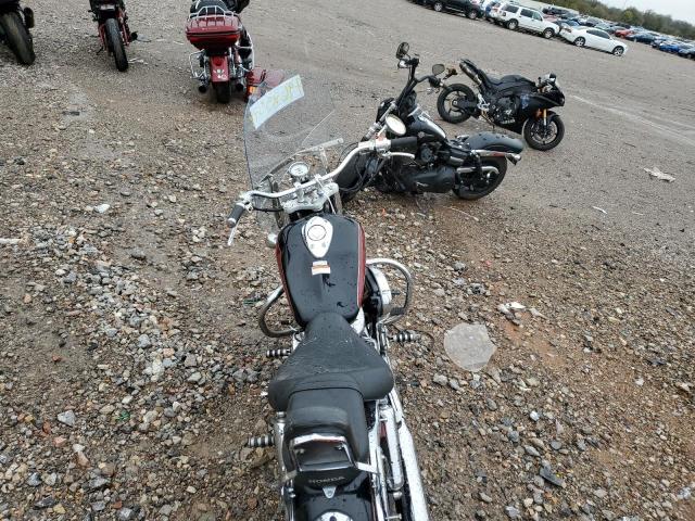 JH2RC446XXM103411 - 1999 HONDA VT750 CD2 BLACK photo 6