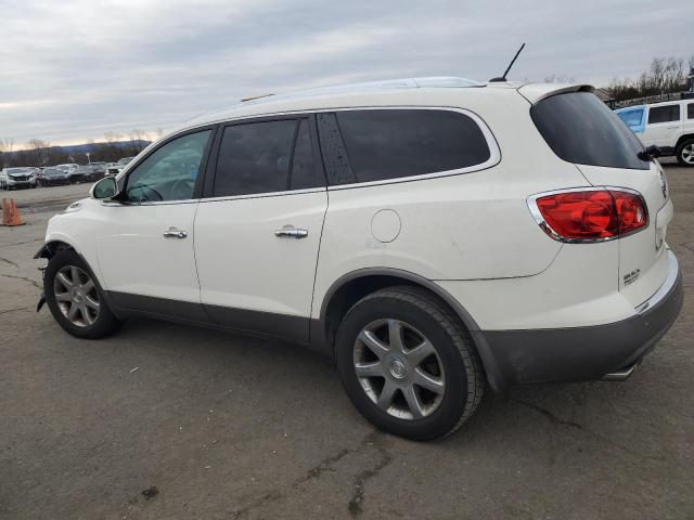 5GALRBED5AJ203375 - 2010 BUICK ENCLAVE CXL WHITE photo 2