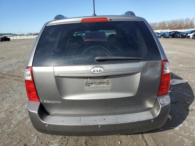 KNDMG4C37A6346166 - 2010 KIA SEDONA LX SILVER photo 6