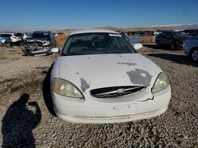 1FAFP55212G243264 - 2002 FORD TAURUS SES WHITE photo 5