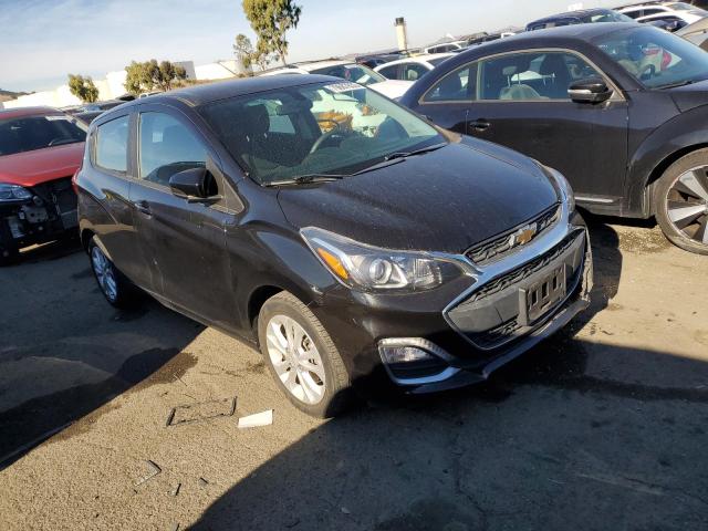 KL8CD6SA8KC748063 - 2019 CHEVROLET SPARK 1LT BLACK photo 4