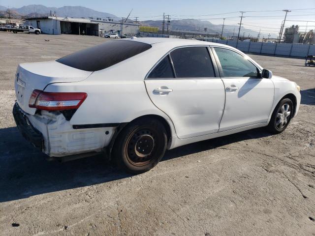 4T1BF3EK3AU545425 - 2010 TOYOTA CAMRY BASE WHITE photo 3