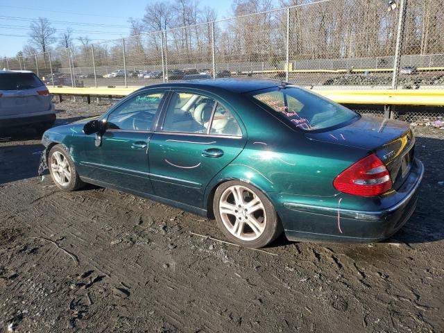 WDBUF70J04A608794 - 2004 MERCEDES-BENZ E 500 GREEN photo 2