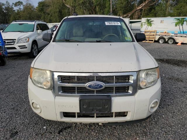 1FMCU0DG7CKA47166 - 2012 FORD ESCAPE XLT WHITE photo 5