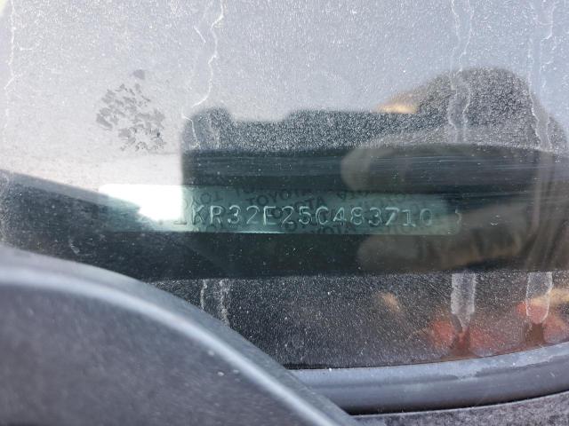 2T1KR32E25C483710 - 2005 TOYOTA COROLLA MA XR BLACK photo 13