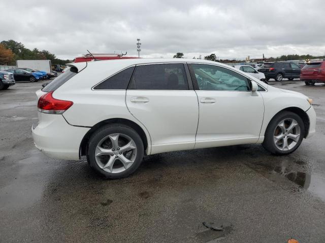 4T3ZK3BB0AU032056 - 2010 TOYOTA VENZA WHITE photo 3