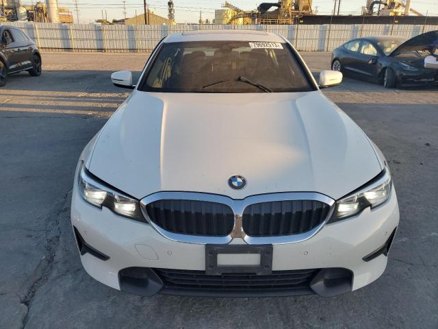 WBA5R1C54KAK08689 - 2019 BMW 330I WHITE photo 5