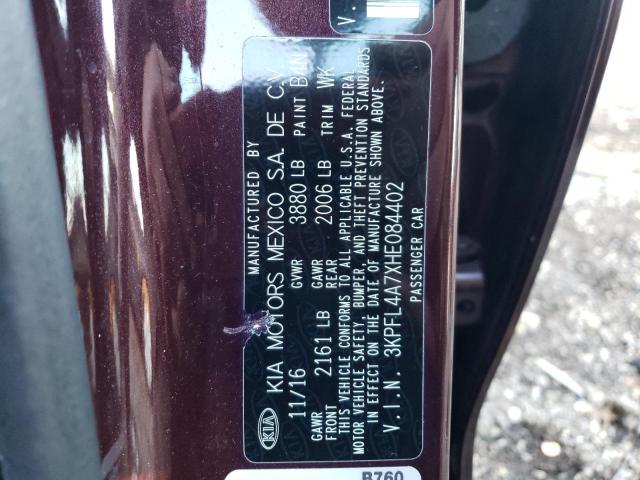 3KPFL4A7XHE084402 - 2017 KIA FORTE LX MAROON photo 12