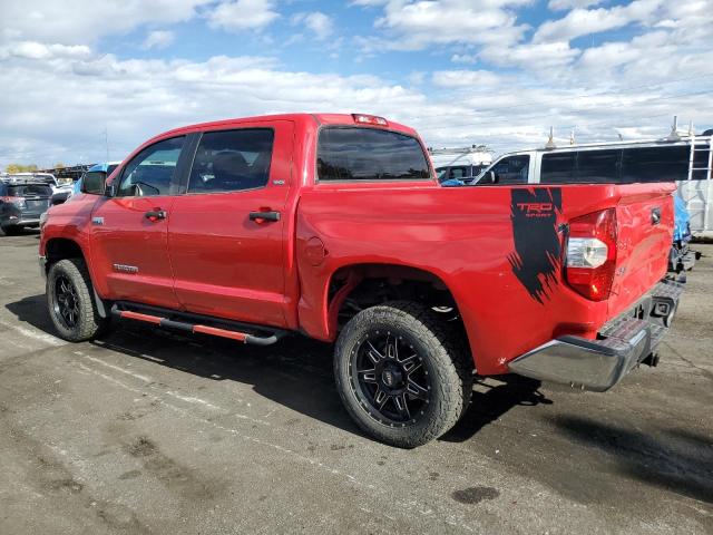 5TFDW5F15GX526333 - 2016 TOYOTA TUNDRA CREWMAX SR5 RED photo 2