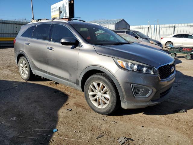 5XYPG4A39GG066240 - 2016 KIA SORENTO LX GRAY photo 4