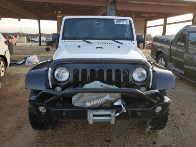 1C4AJWAG4JL875243 - 2018 JEEP WRANGLER SPORT WHITE photo 5