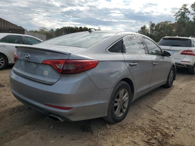 5NPE24AF3FH008485 - 2015 HYUNDAI SONATA SE SILVER photo 3