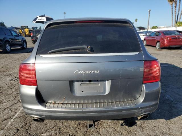 WP1AA29P06LA25354 - 2006 PORSCHE CAYENNE GRAY photo 6