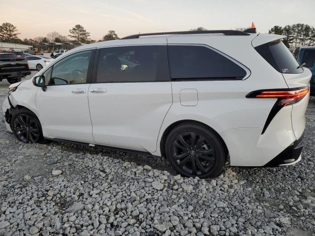 5TDXRKEC0PS167081 - 2023 TOYOTA SIENNA XSE WHITE photo 2