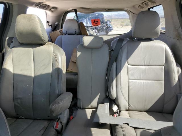 5TDYK3DC2DS353636 - 2013 TOYOTA SIENNA XLE WHITE photo 10