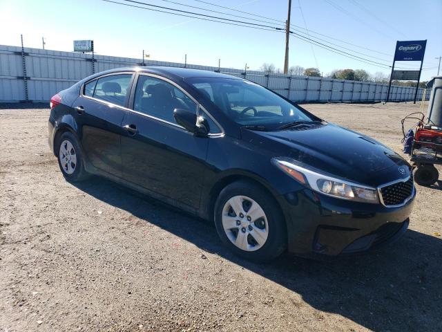 3KPFK4A77HE157020 - 2017 KIA FORTE LX BLACK photo 4