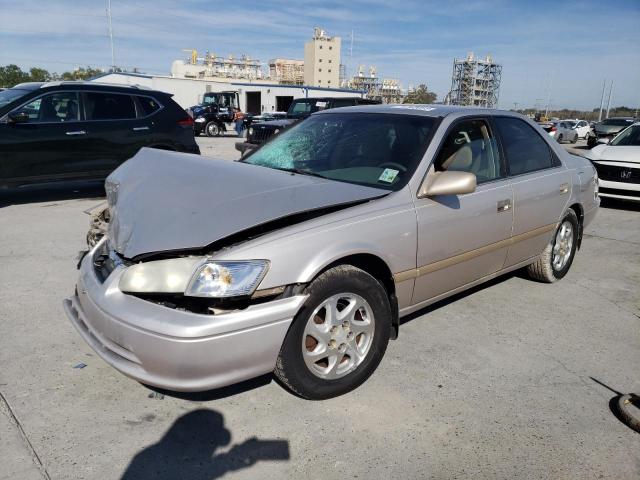 4T1BF22K81U115257 - 2001 TOYOTA CAMRY LE GOLD photo 1