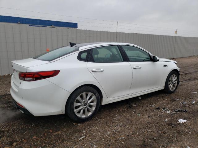 5XXGT4L39JG238187 - 2018 KIA OPTIMA LX WHITE photo 3