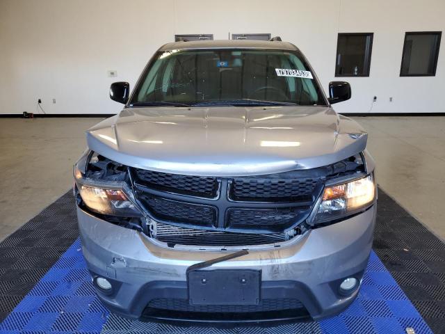 3C4PDCBB0KT707981 - 2019 DODGE JOURNEY SE GRAY photo 5