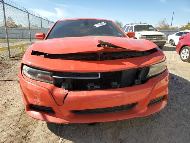 2C3CDXBG5HH625039 - 2017 DODGE CHARGER SE ORANGE photo 5