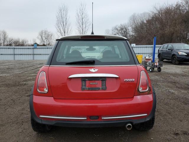 WMWRC33546TK17658 - 2006 MINI COOPER RED photo 6