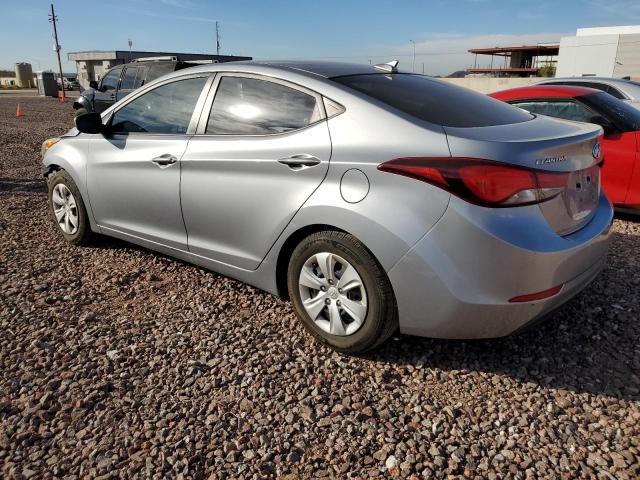 5NPDH4AE6GH739723 - 2016 HYUNDAI ELANTRA SE SILVER photo 2