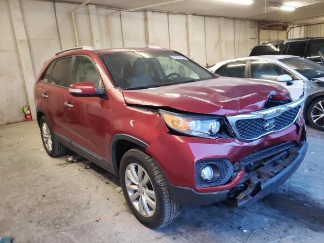 5XYKU4A19BG053823 - 2011 KIA SORENTO EX BURGUNDY photo 4