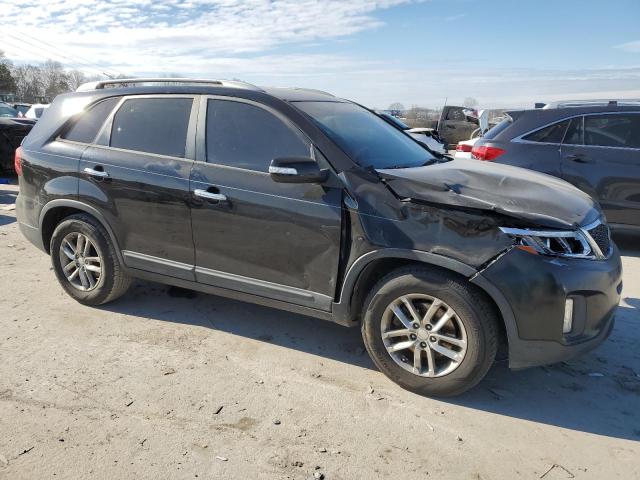 5XYKT4A63FG633329 - 2015 KIA SORENTO LX BLACK photo 4