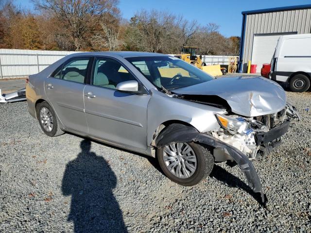 4T1BF1FK8DU230692 - 2013 TOYOTA CAMRY L SILVER photo 4